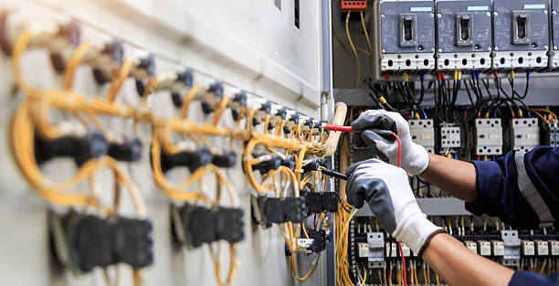 Professional Electrician technician working in Gretna, VA